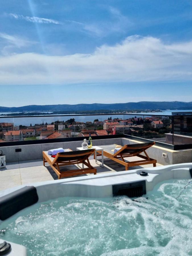 Ferienwohnung Seaview Sveti Filip i Jakov Exterior foto